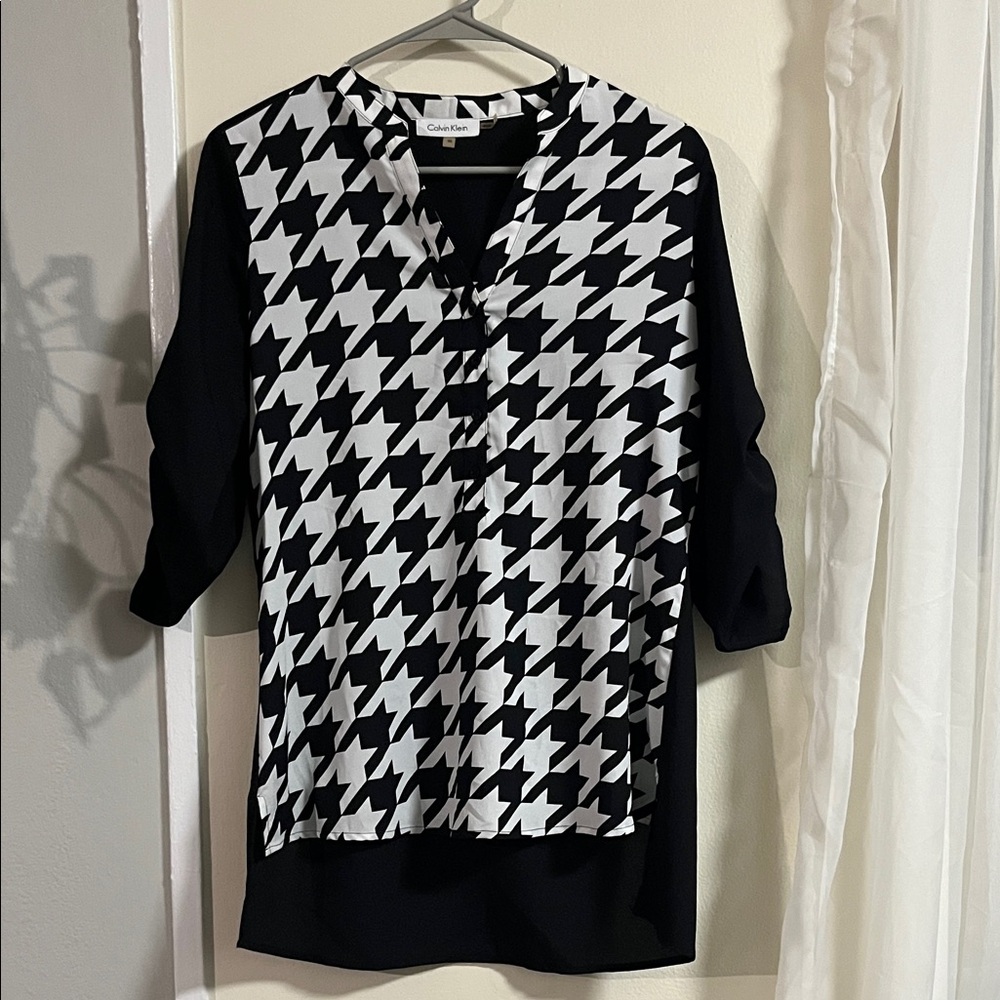 Calvin Klein Black and White Houndstooth Top